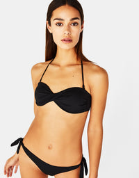 Plain-coloured bandeau bikini top