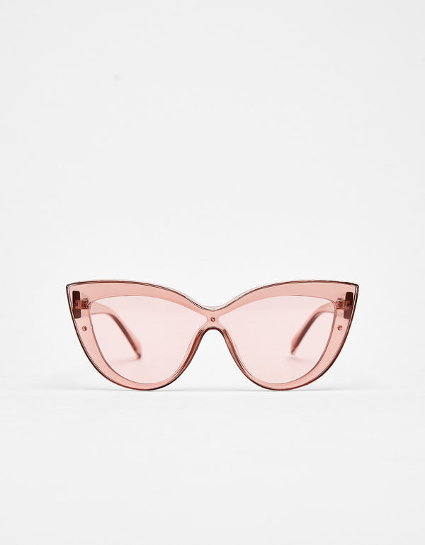 Cat eye sunglasses