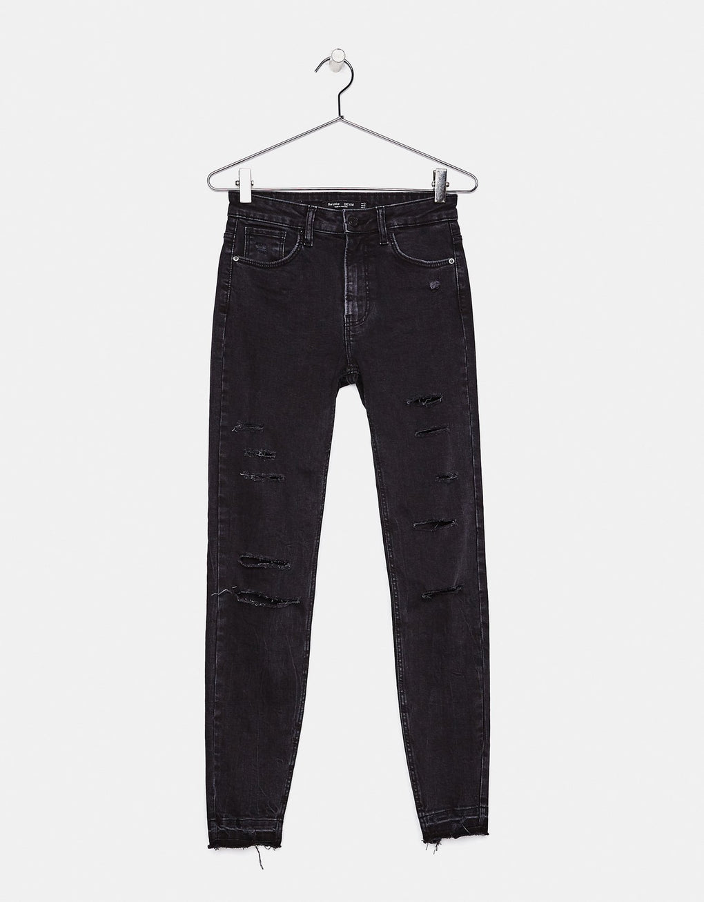 Ripped skinny jeans